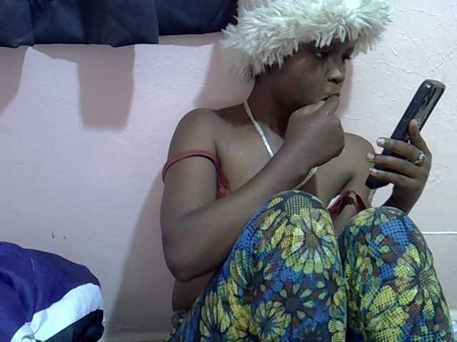 Drippyfey live cam on BongaCams
