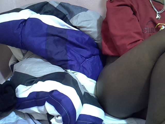 Drippyfey live cam on BongaCams