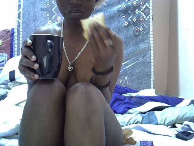 Drippyfey live cam on BongaCams