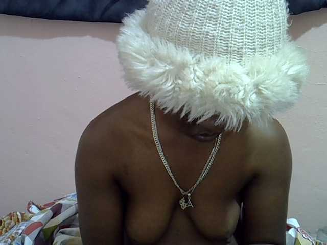 Drippyfey live cam on BongaCams