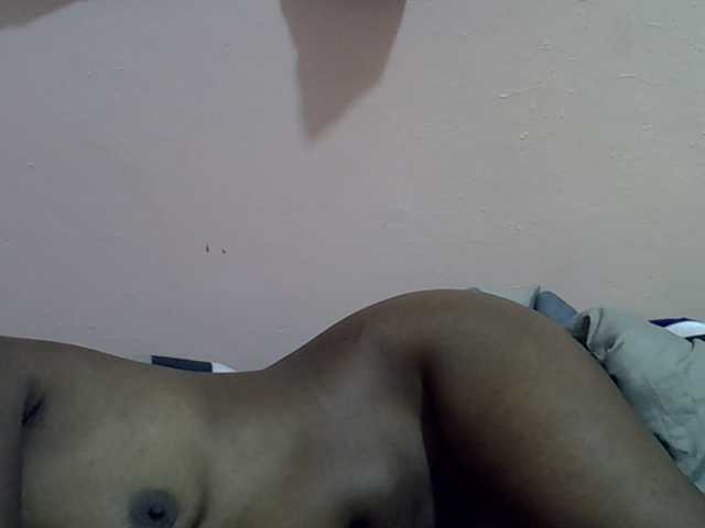 Drippyfey live cam on BongaCams