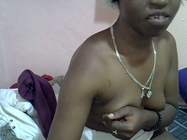 Drippyfey live cam on BongaCams