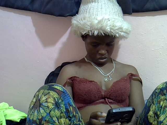 Drippyfey live cam on BongaCams