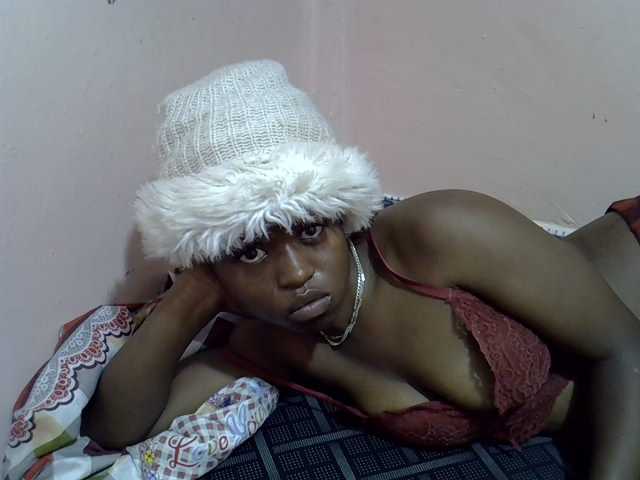 Drippyfey live cam on BongaCams