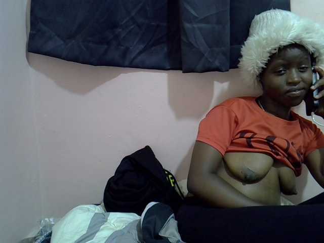 Drippyfey live cam on BongaCams