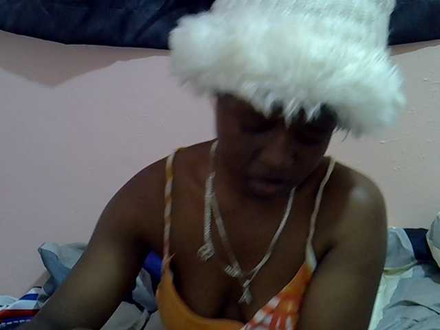 Drippyfey live cam on BongaCams