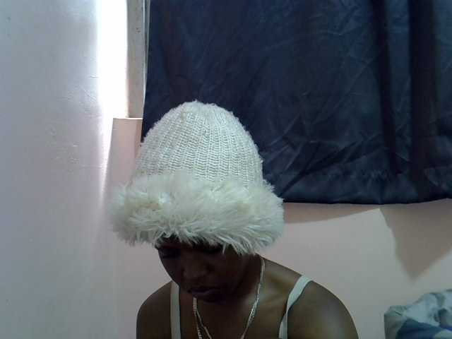 Drippyfey live cam on BongaCams