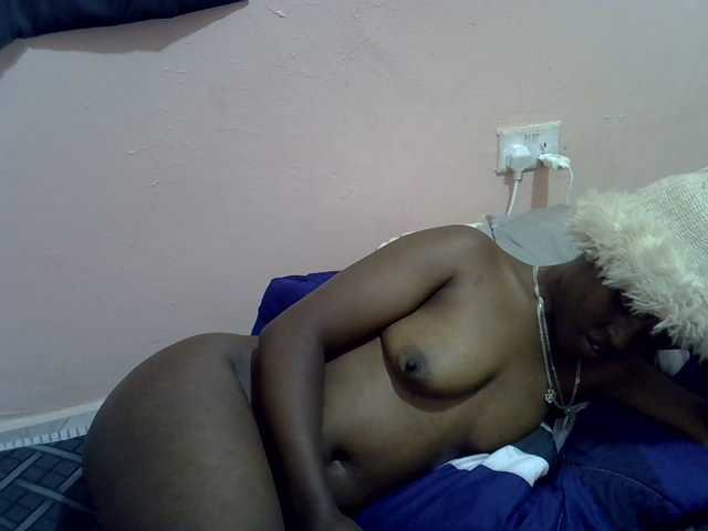 Drippyfey live cam on BongaCams