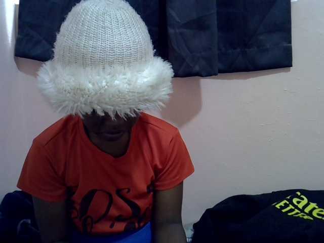 Drippyfey live cam preview