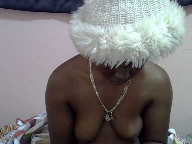 Drippyfey live cam on BongaCams