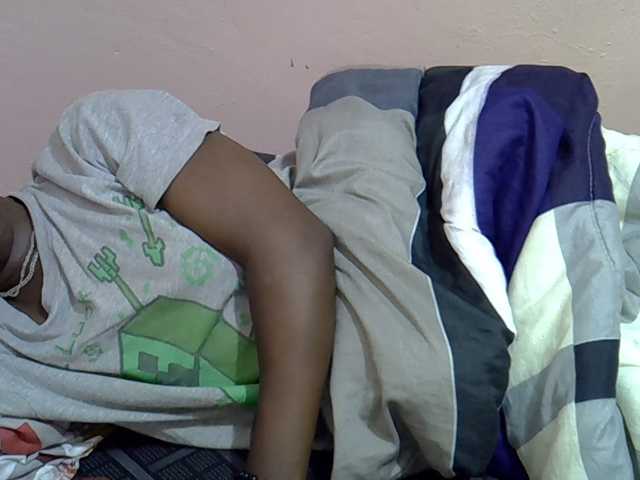 Drippyfey live cam on BongaCams