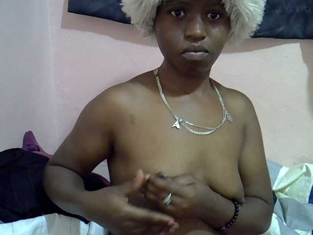 Drippyfey live cam on BongaCams