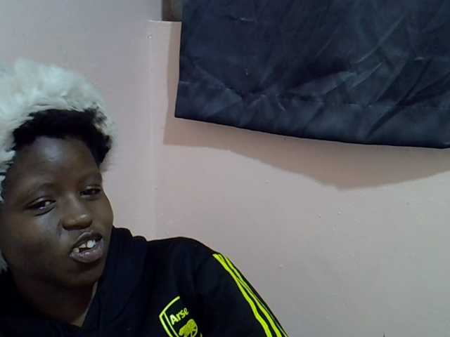 Drippyfey live cam on BongaCams