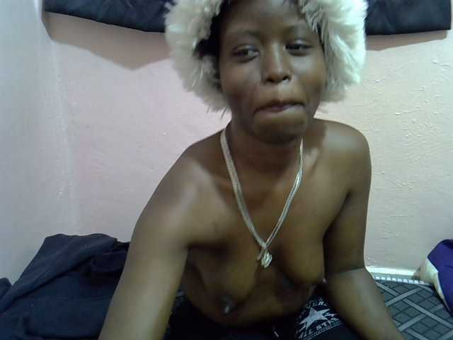 Drippyfey live cam on BongaCams