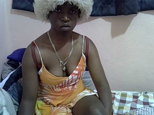 Drippyfey live cam on BongaCams