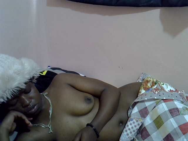 Drippyfey live cam on BongaCams