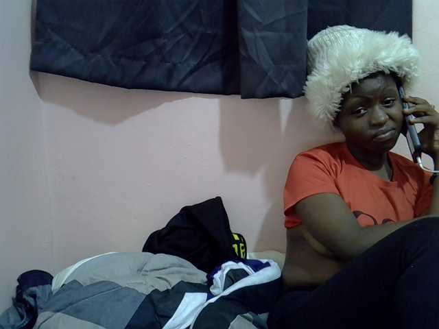 Drippyfey live cam on BongaCams