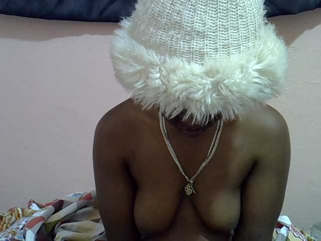 Drippyfey live cam on BongaCams