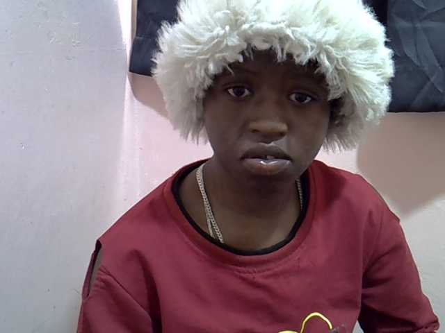 Drippyfey, en directo ahora en BongaCams