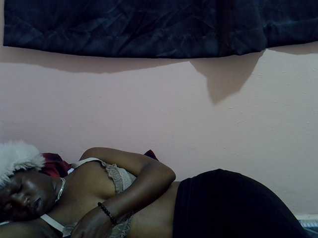 Drippyfey live cam on BongaCams
