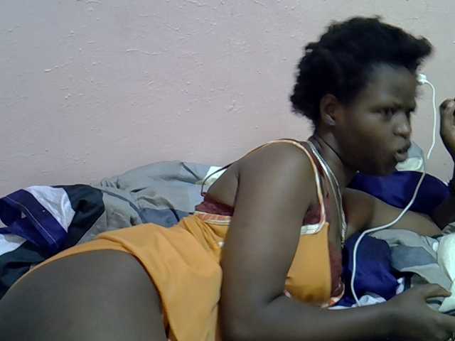 Drippyfey live cam on BongaCams