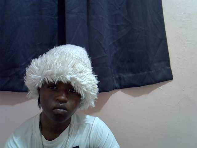 Drippyfey live cam on BongaCams
