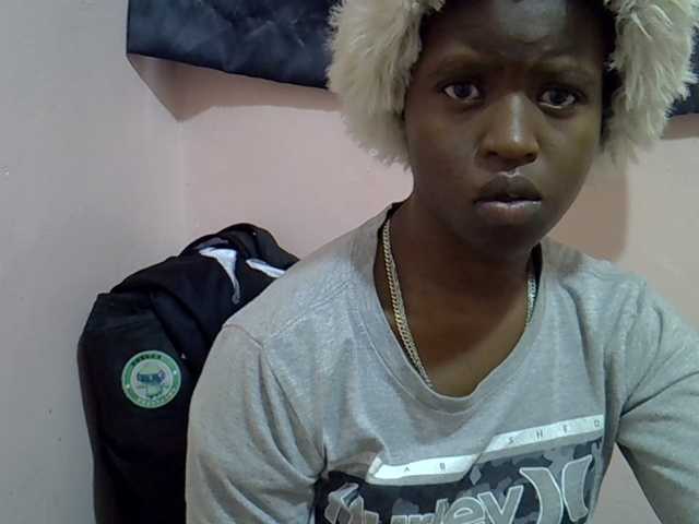 Drippyfey live cam on BongaCams