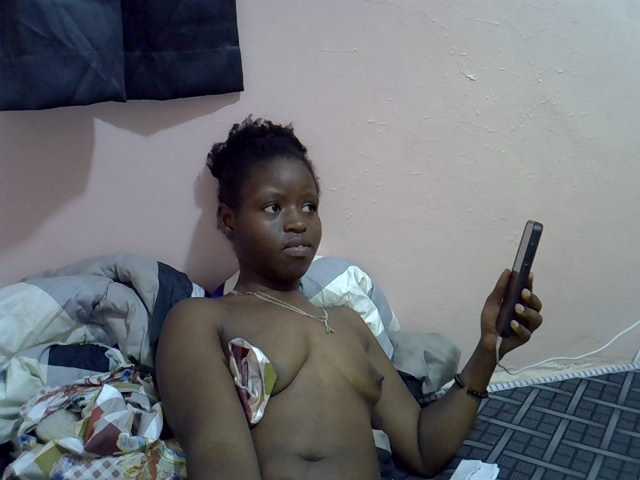 Drippyfey live cam on BongaCams