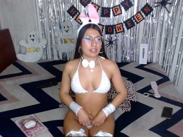 Zoe-lane live cam on BongaCams