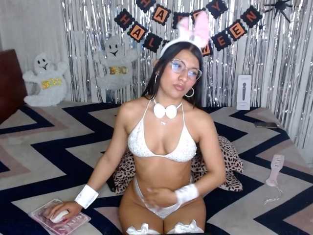 Zoe-lane live cam on BongaCams