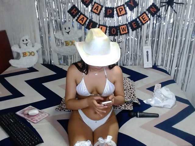 Zoe-lane live cam on BongaCams