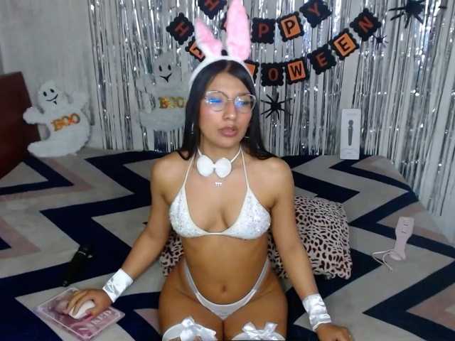 Zoe-lane live cam on BongaCams