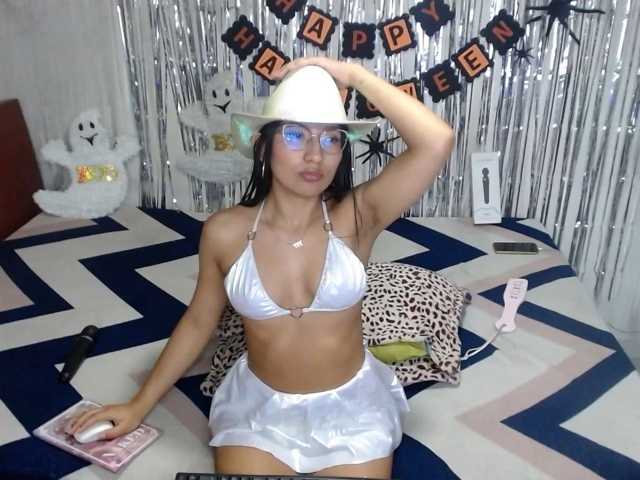 Zoe-lane live cam on BongaCams
