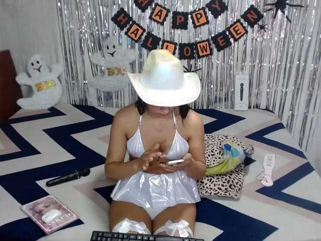 Zoe-lane live cam on BongaCams