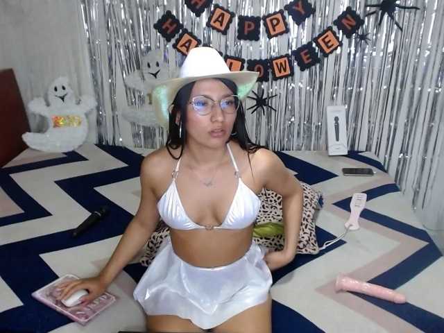 Zoe-lane live cam on BongaCams