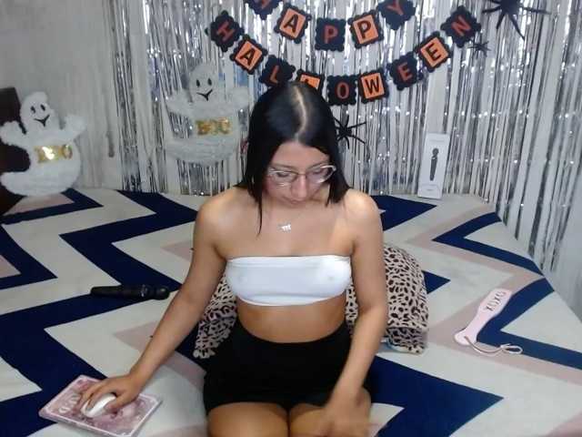 Zoe-lane live cam on BongaCams