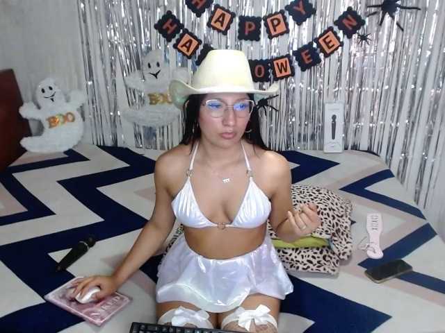 Zoe-lane live cam on BongaCams