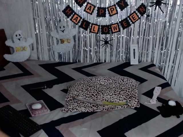 Zoe-lane live cam on BongaCams