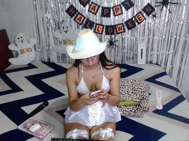 Zoe-lane live cam on BongaCams