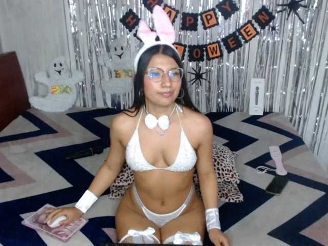Zoe-lane live cam on BongaCams