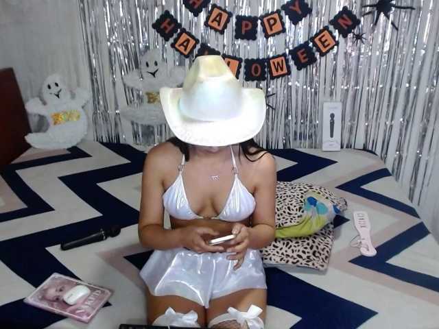 Zoe-lane live cam on BongaCams