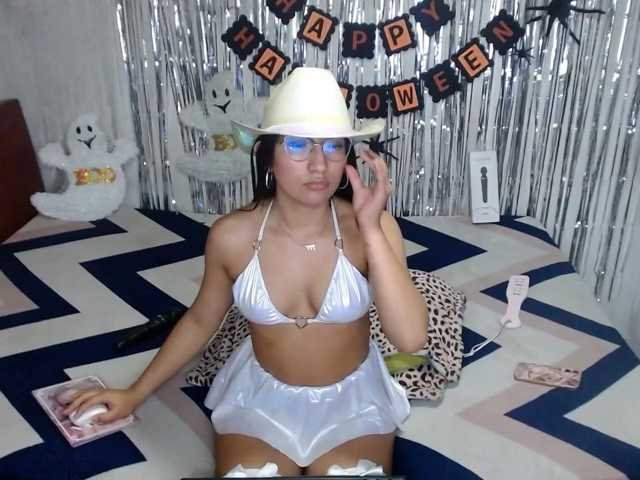 Zoe-lane live cam on BongaCams