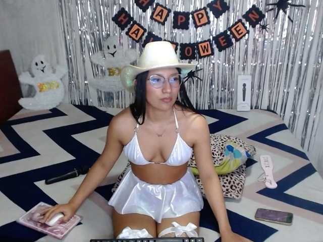 Zoe-lane live cam on BongaCams