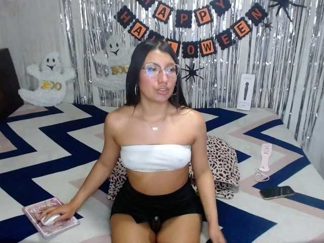 Zoe-lane live cam on BongaCams