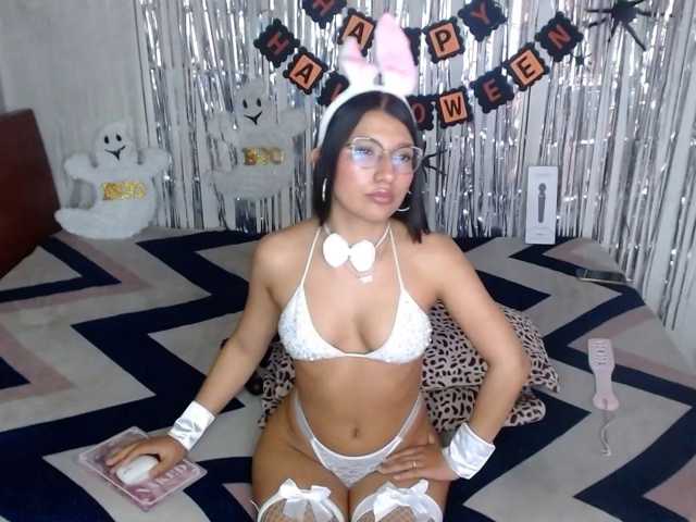 Zoe-lane live cam on BongaCams