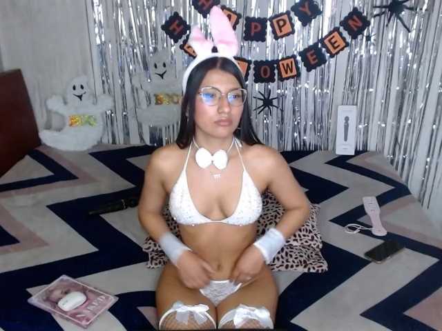 Zoe-lane live cam on BongaCams