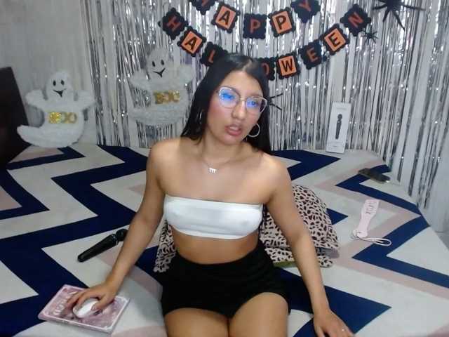 Zoe-lane live cam on BongaCams