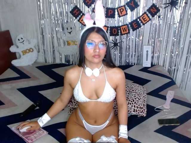 Zoe-lane live cam on BongaCams