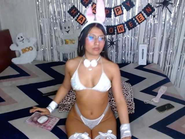 Zoe-lane live cam on BongaCams