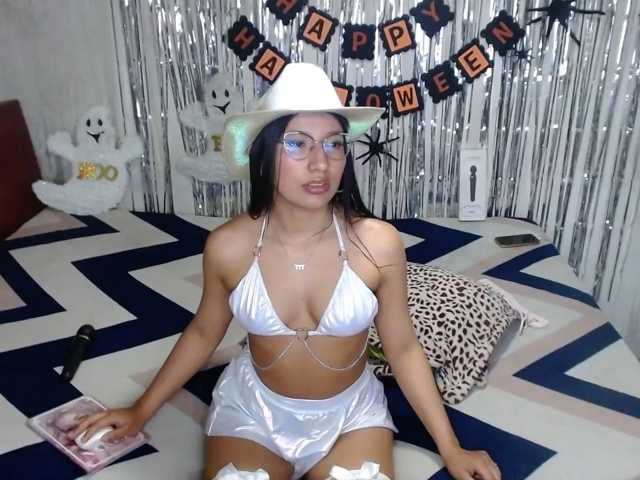 Zoe-lane live cam on BongaCams